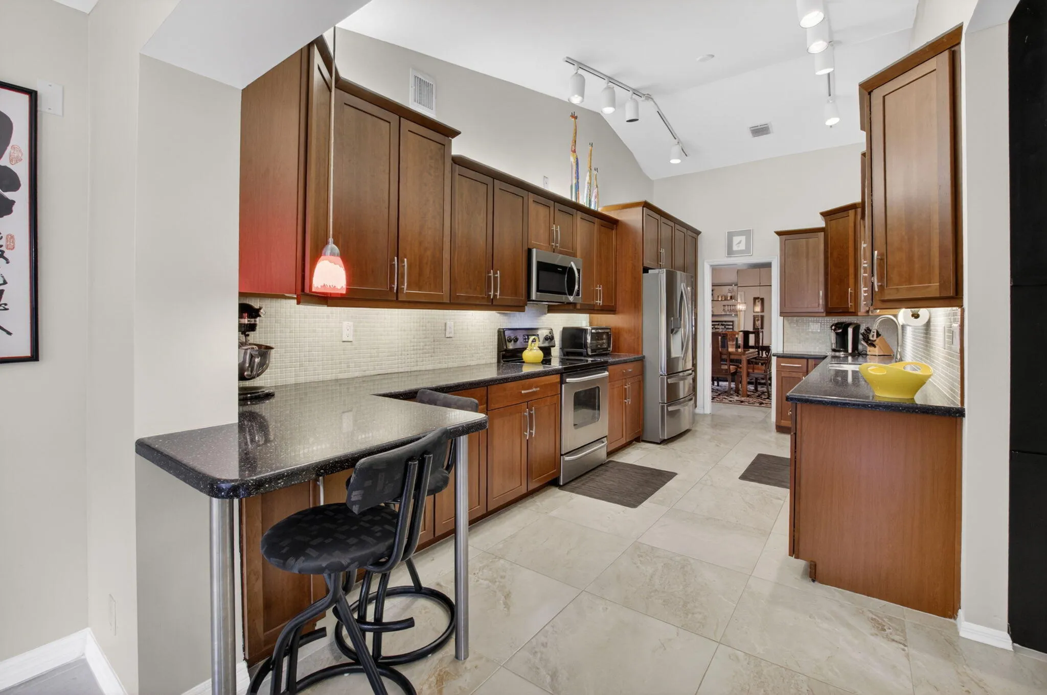 Spacious Renovated kitchen