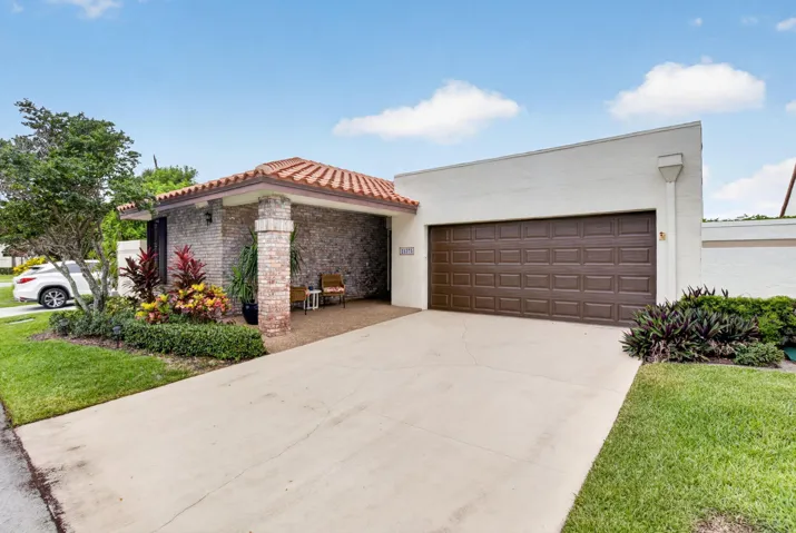 Welcome to Pradera! Front View-2 car garage. 2311 sq ft!