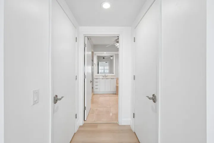 29-web-or-mls-Lake Shore Dr 1202-S0705-0