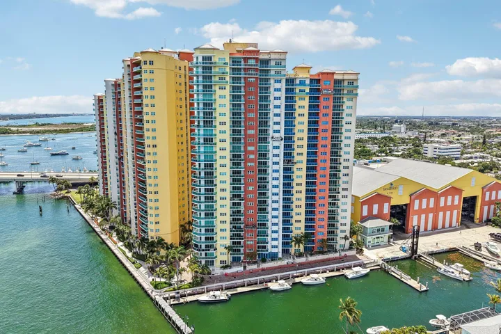38-web-or-mls-Lake Shore Dr 1202-S0705-0