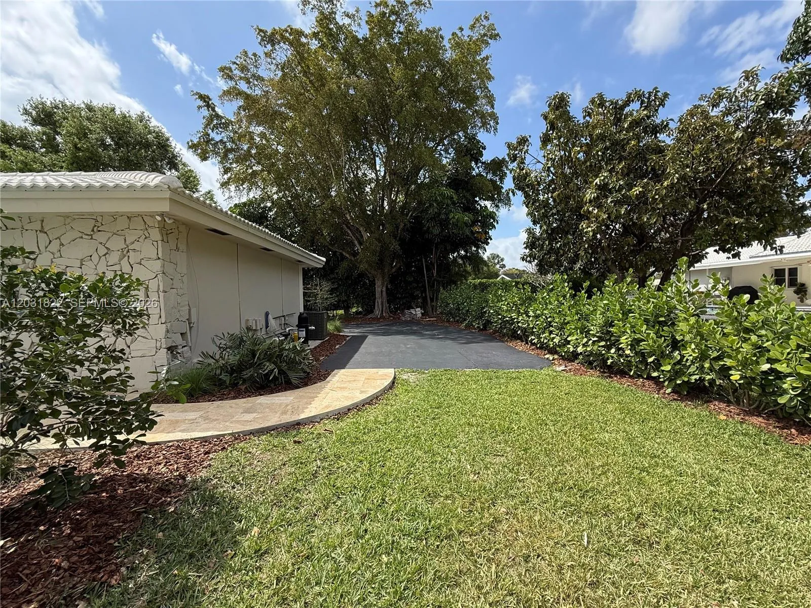 Property photo 139