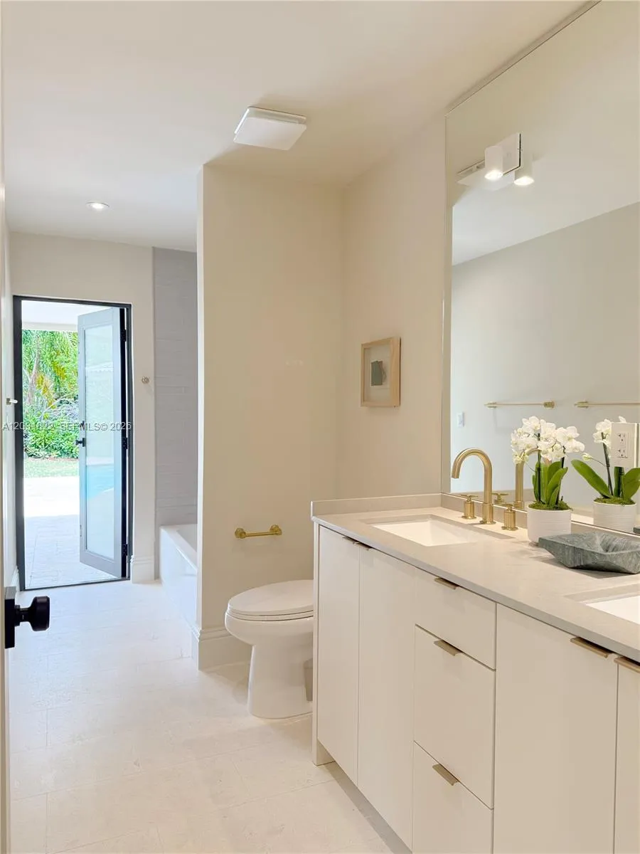 Property photo 78