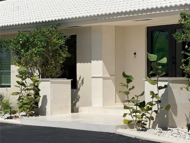 ENTRANCE