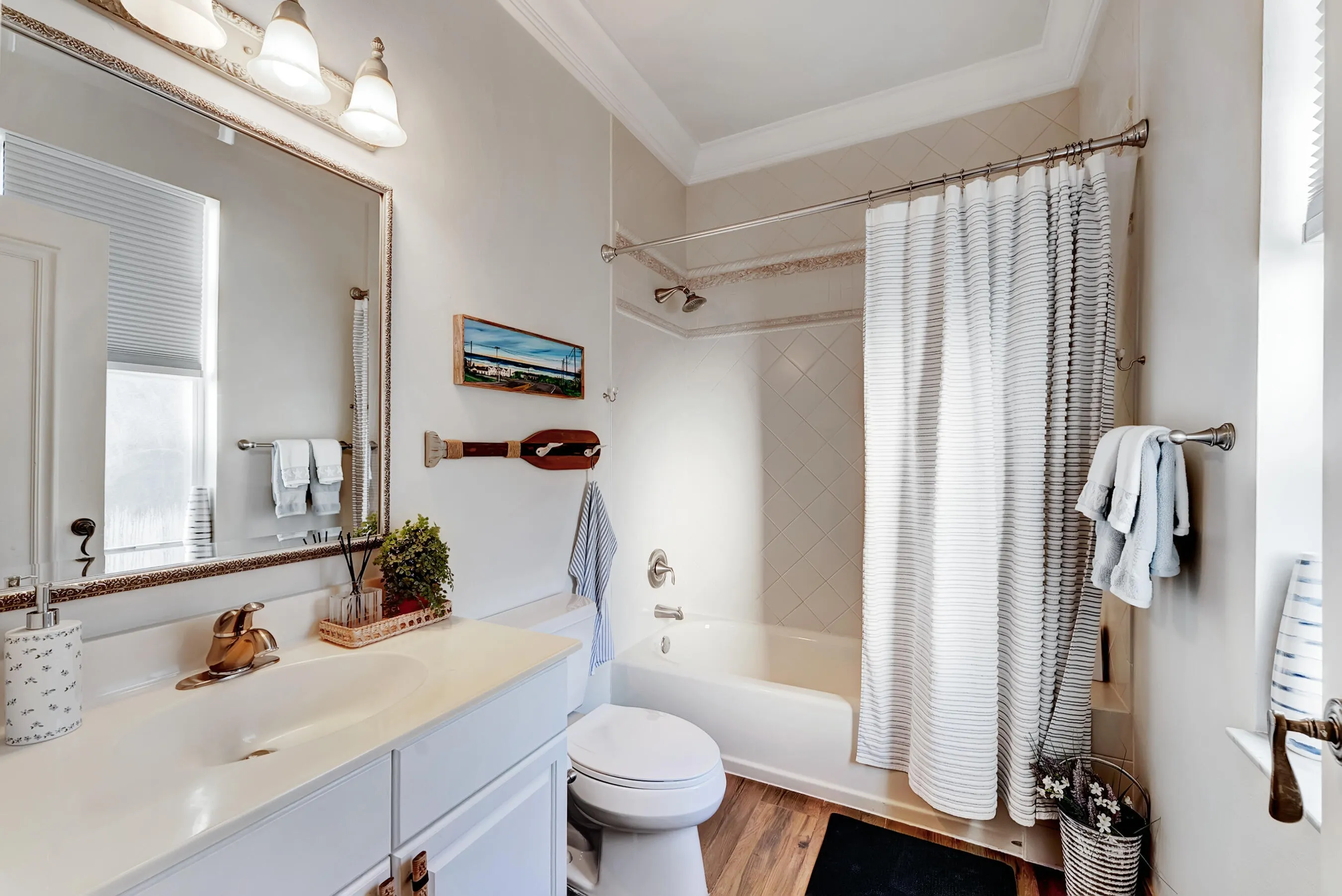 Bathroom 4