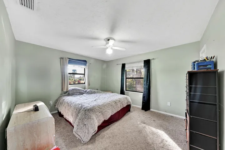 12 Master Bedroom (1)
