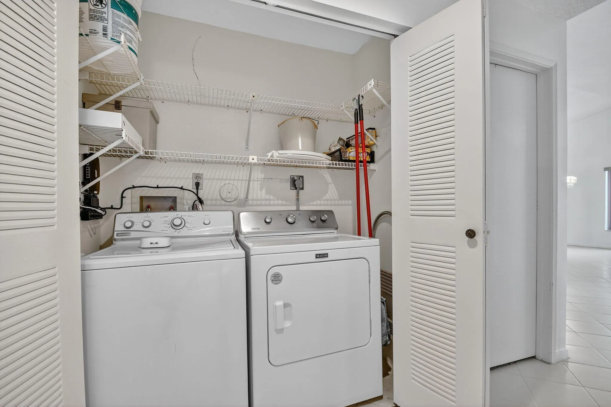 In unit washer/dryer