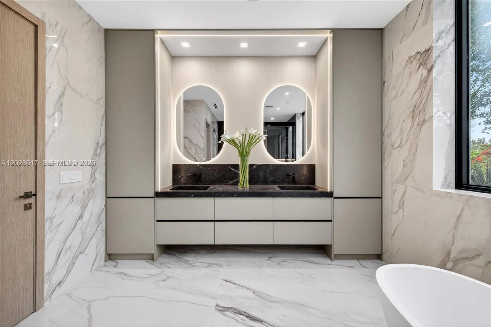 Property photo 151