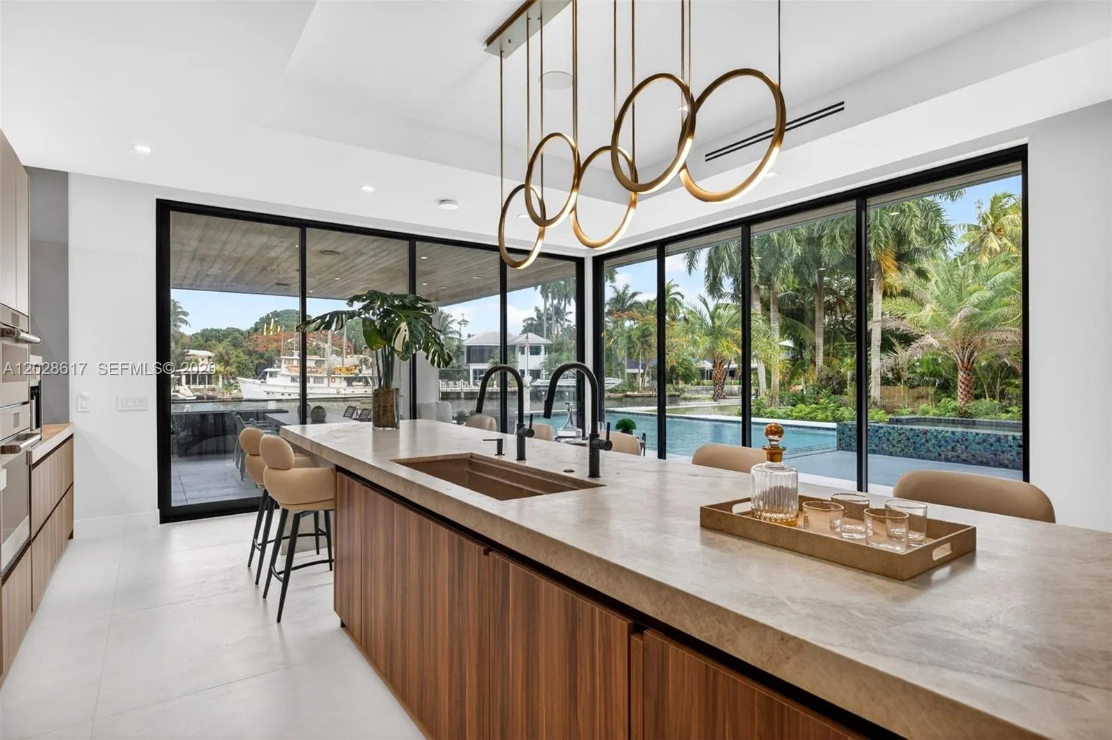 Property photo 100