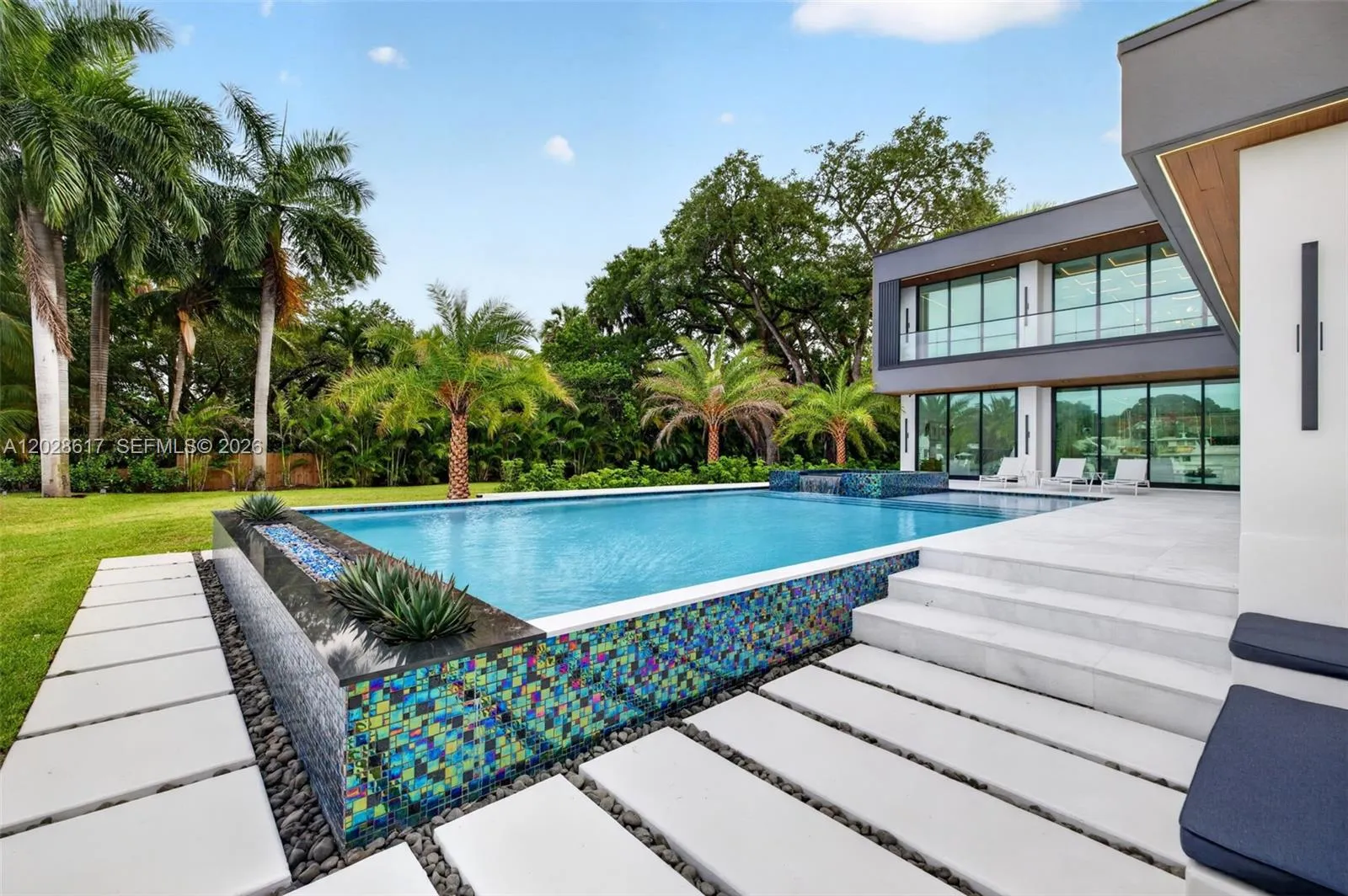 Property photo 150