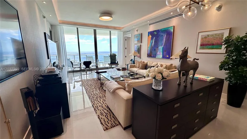 Current tenant's furniture