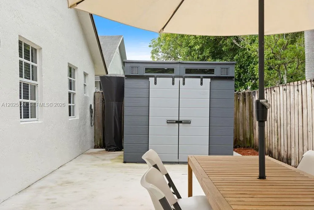 Property photo 30