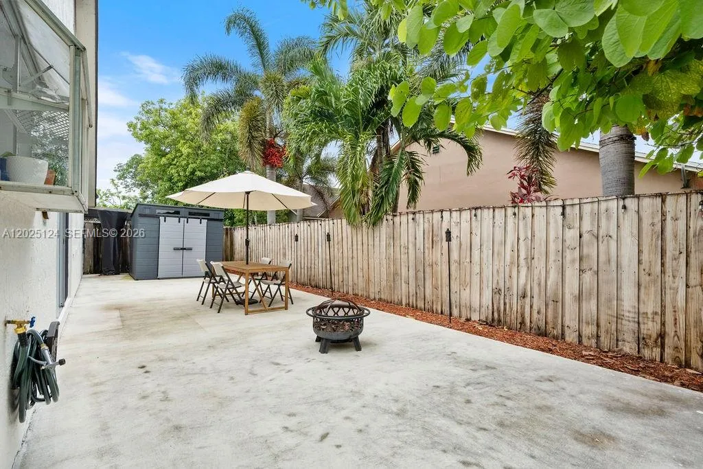 Property photo 33