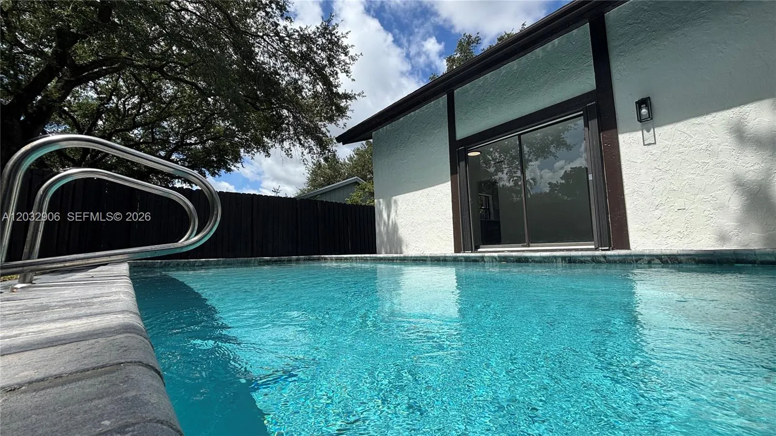 Property photo 136