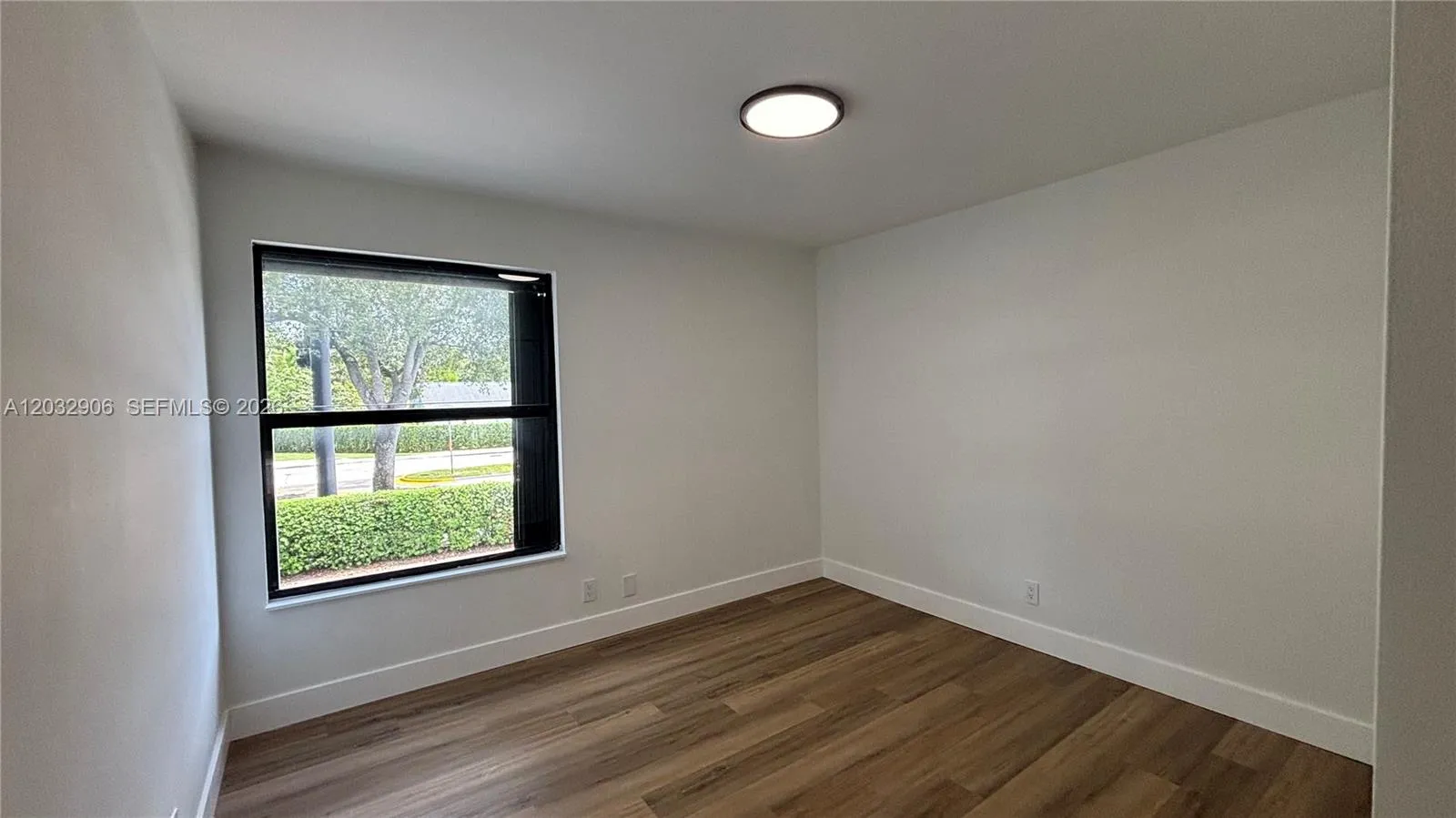 Property photo 104