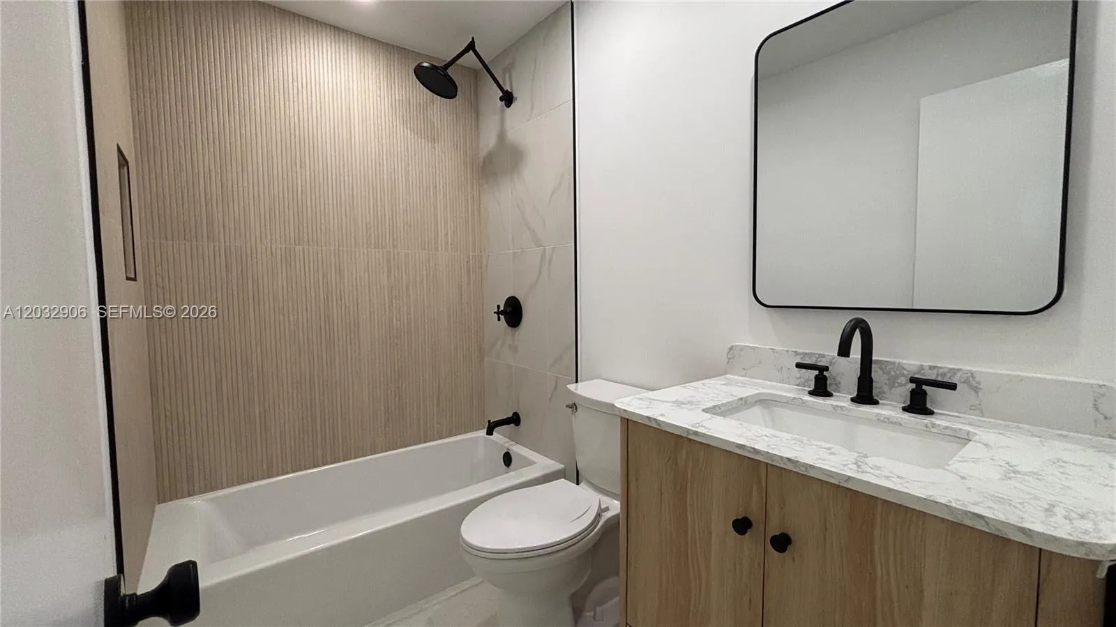 Property photo 99