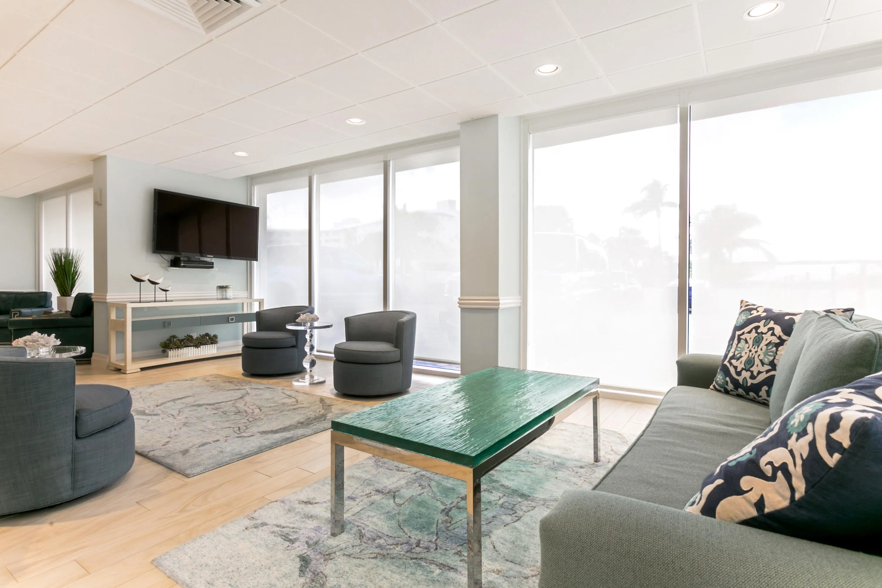 North Lounge