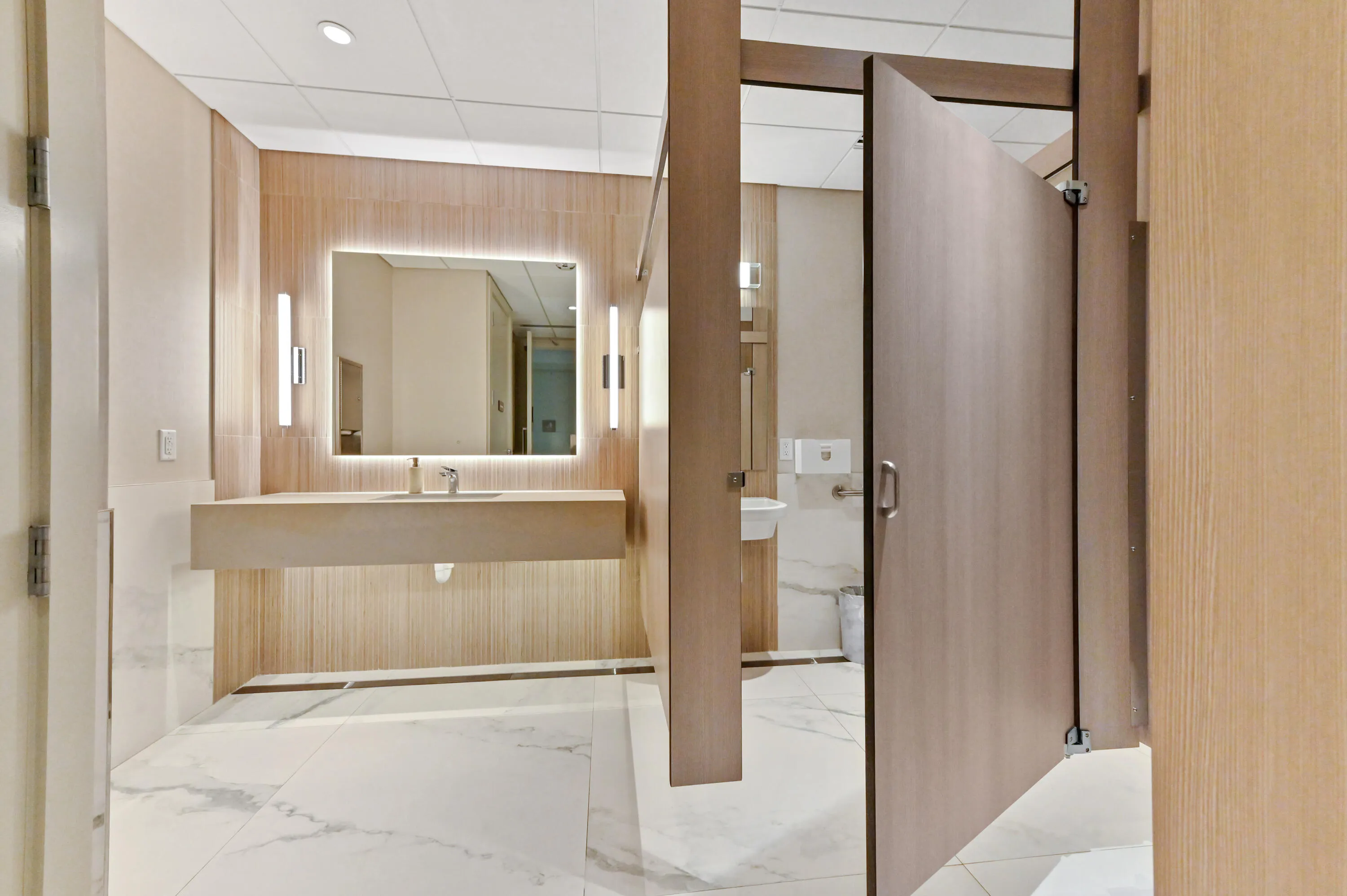 46b Lobby Level Restrooms