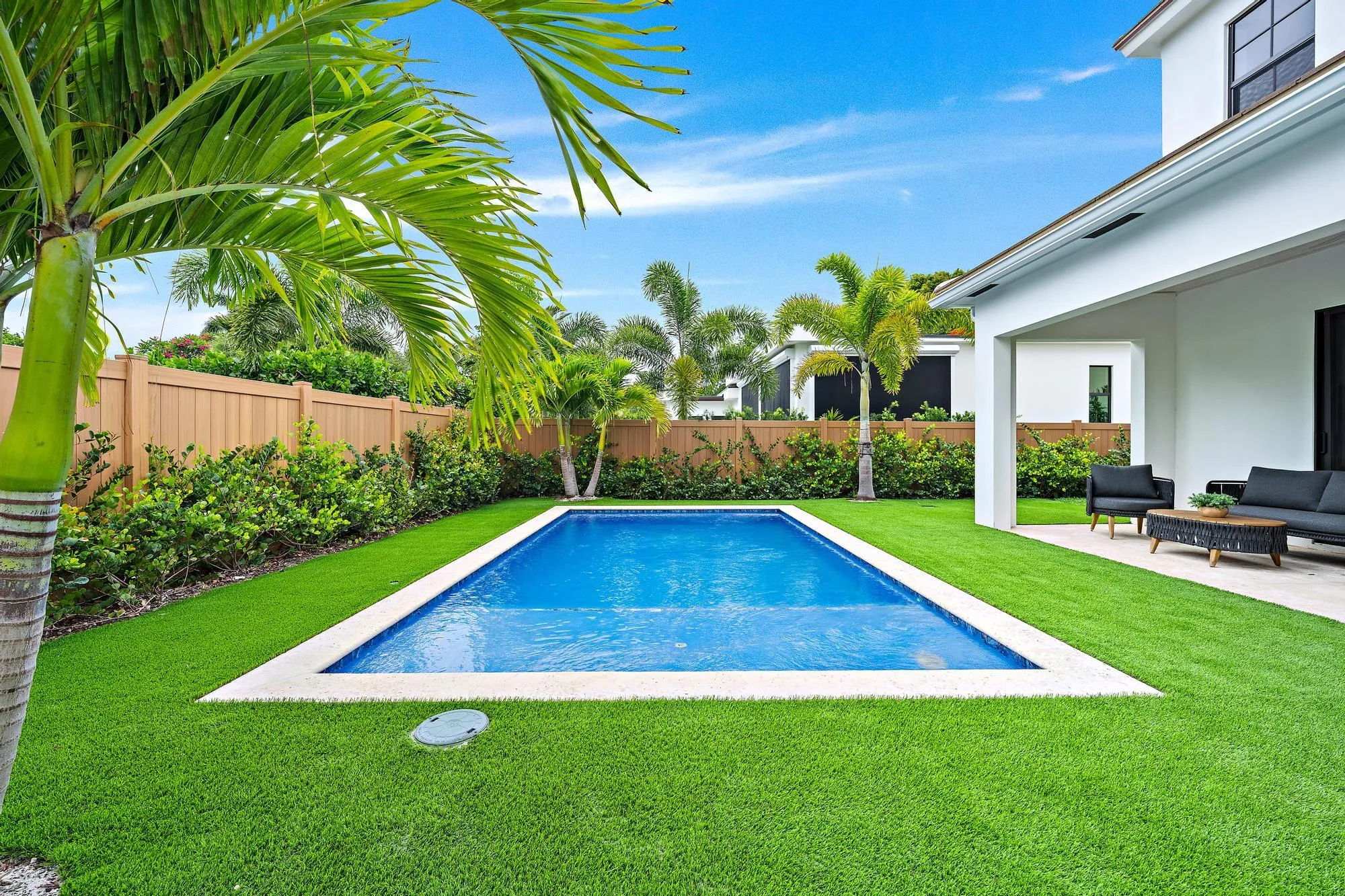 Pool / Yard