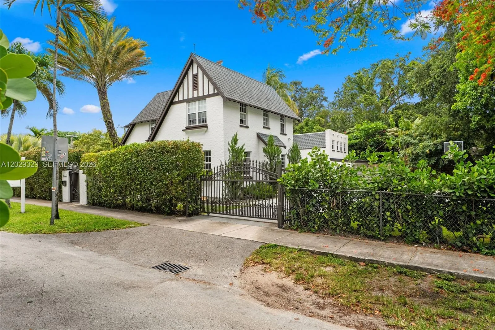 Property photo 85