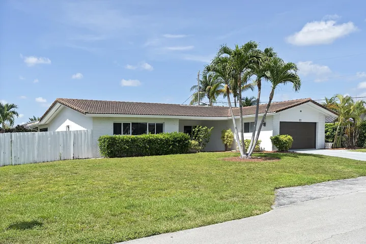 2910 NE 40th Ct - - 004