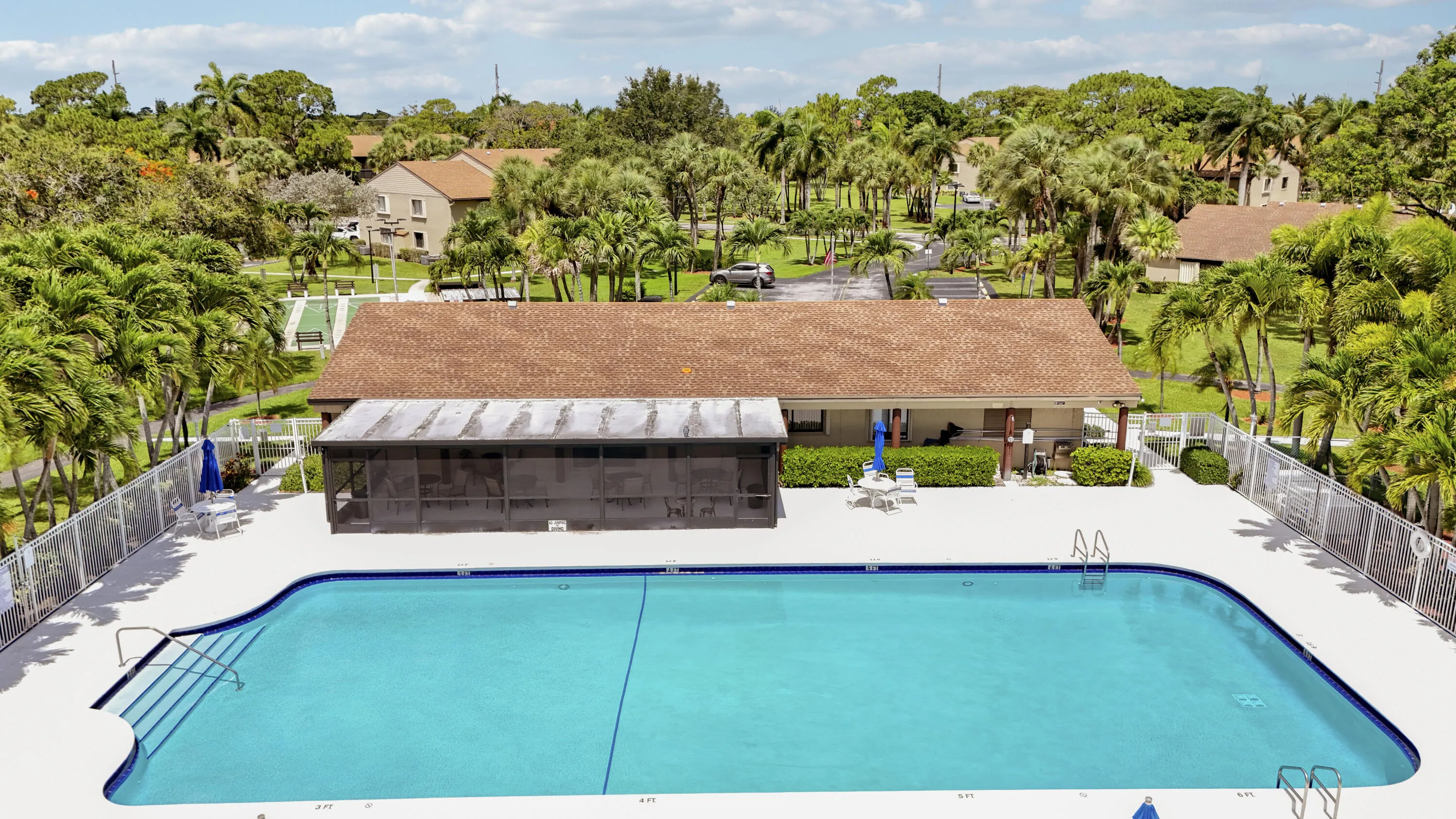Community pool