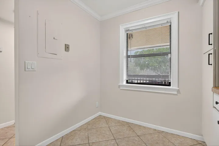 7-web-or-mls-4251 -9703