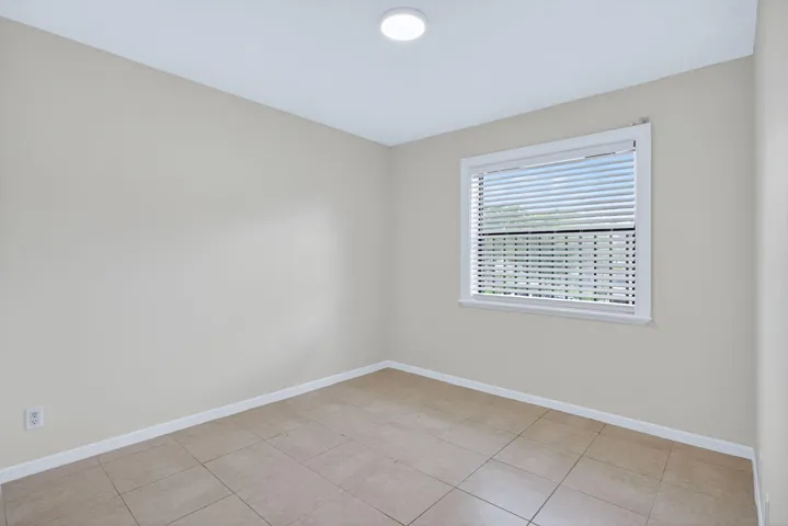 9-web-or-mls-4251 -9713