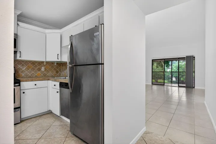 4-web-or-mls-4251 -9683
