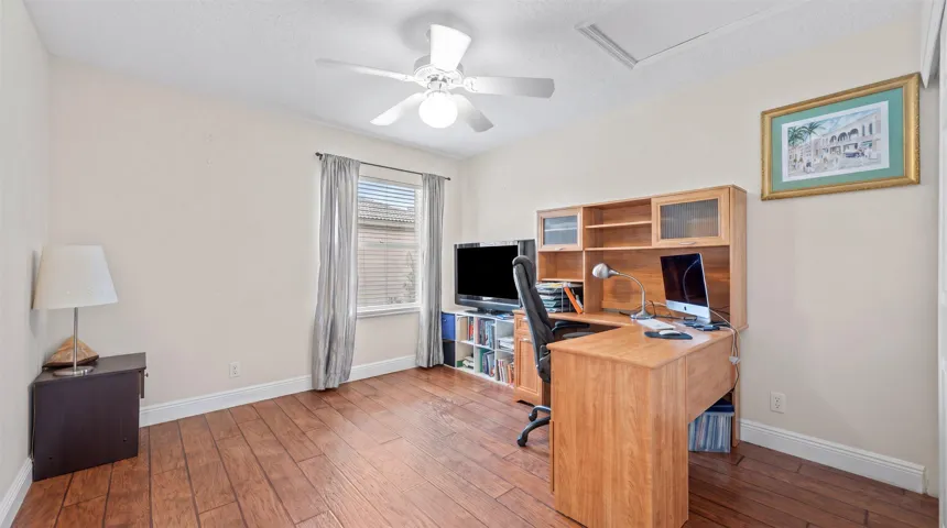 26-11124 Narragansett Bay Ct