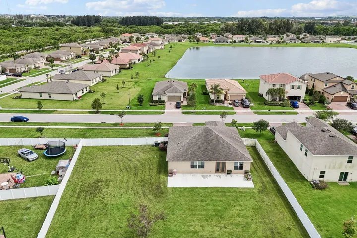 46-web-or-mls-Birkdale Dr-S0506-044