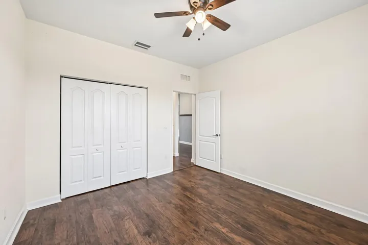 18-web-or-mls-Birkdale Dr-S0506-018