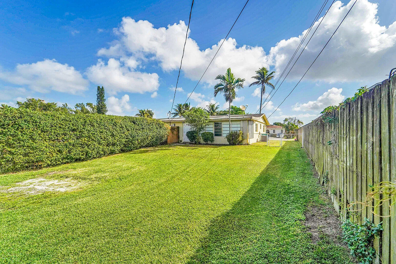 Property photo 38