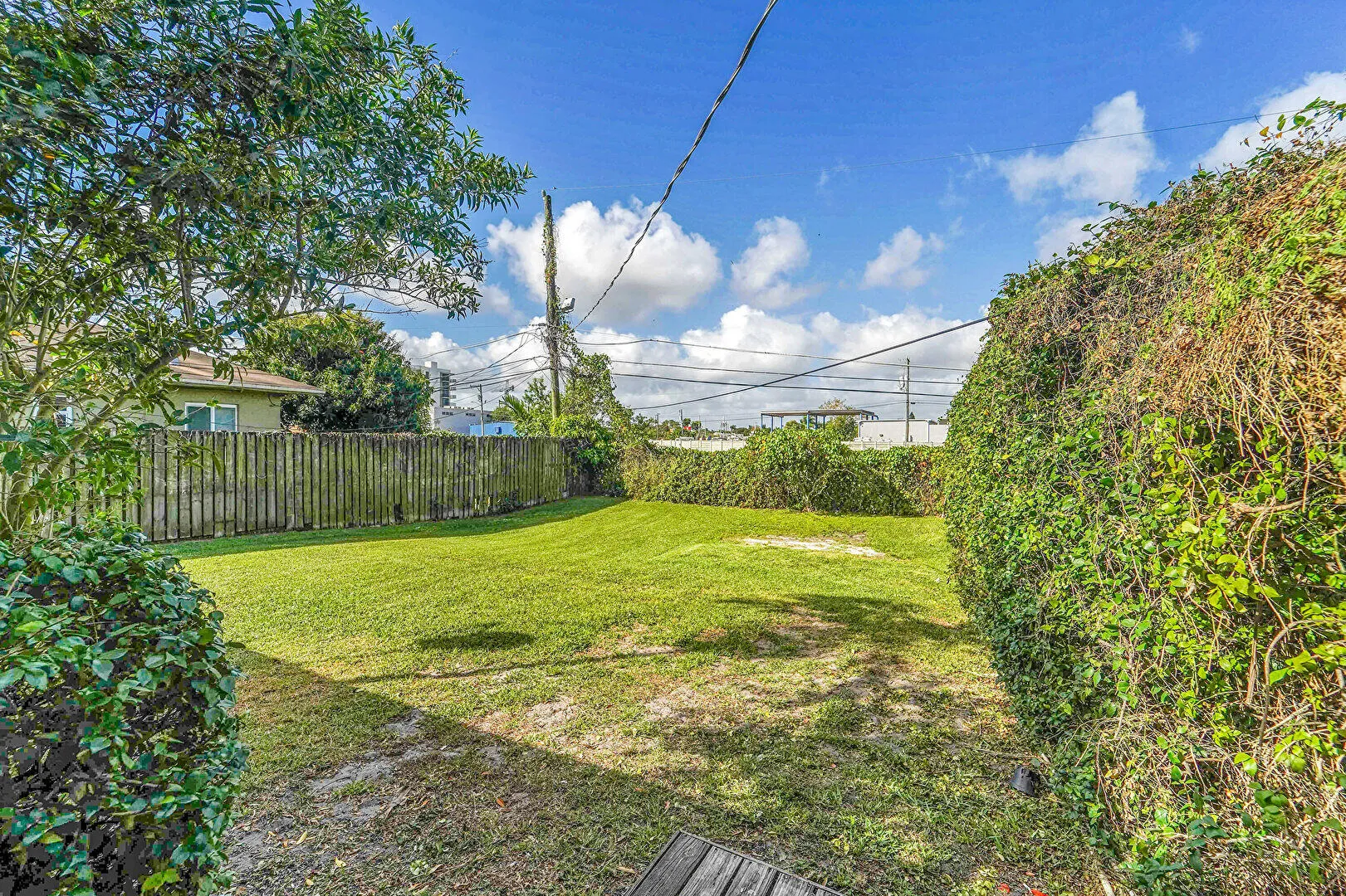 Property photo 35