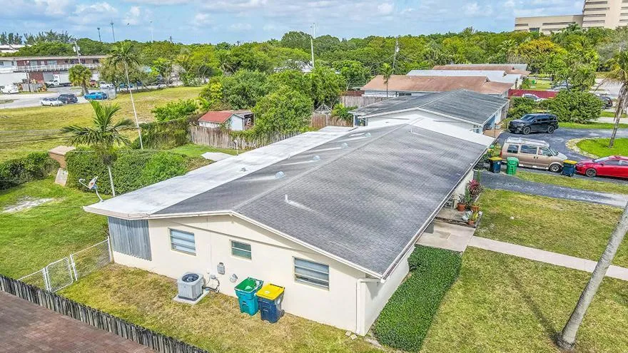 Property photo 43