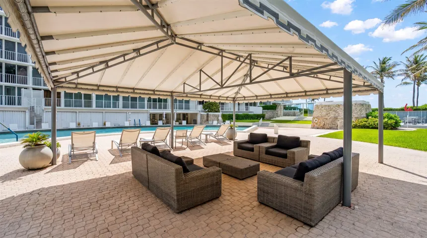 16-2774 S Ocean Blvd #206