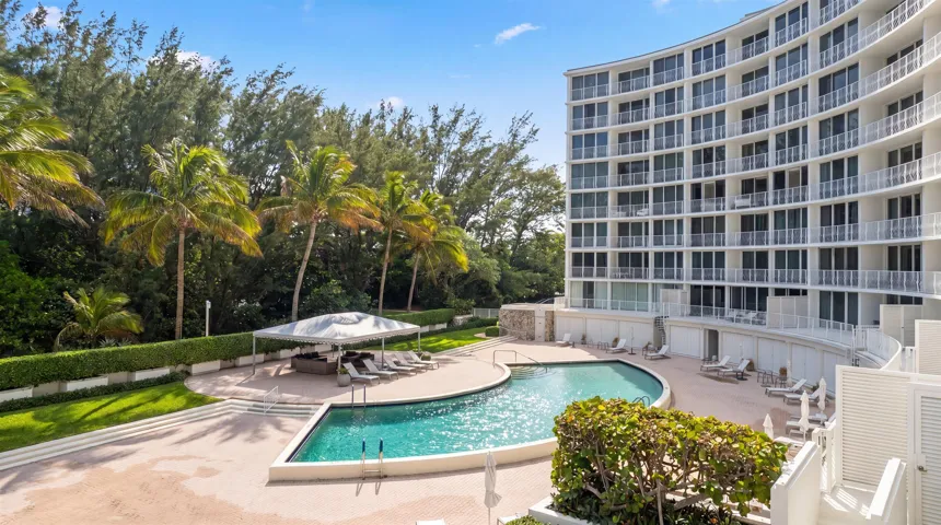 12-2774 S Ocean Blvd #206