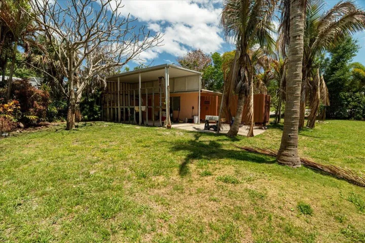 Side yard