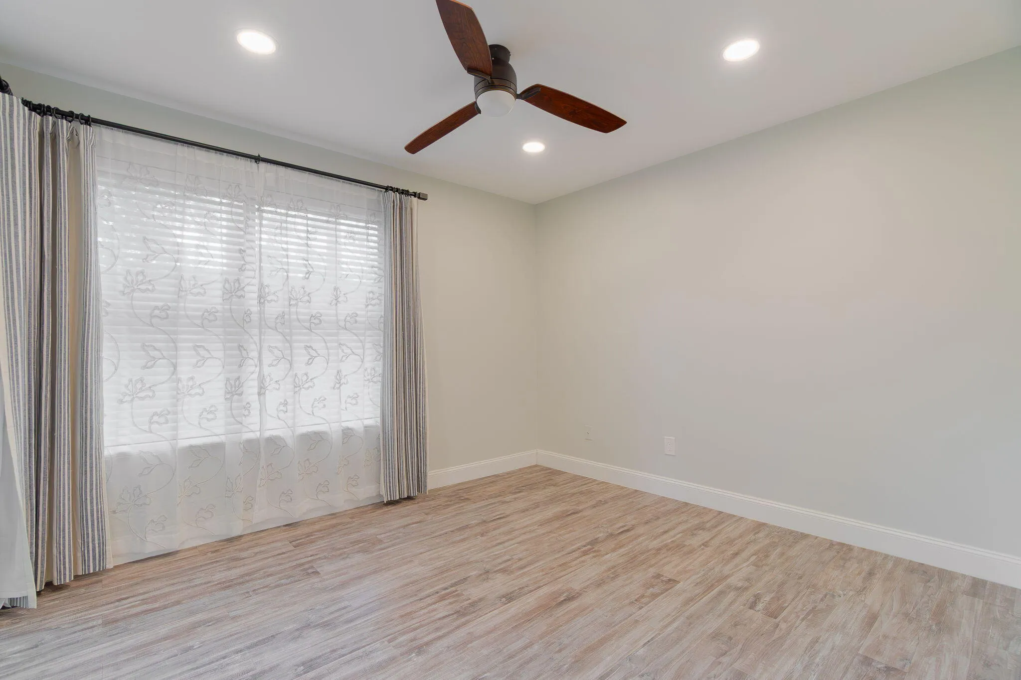 19-web-or-mls-DSC04833
