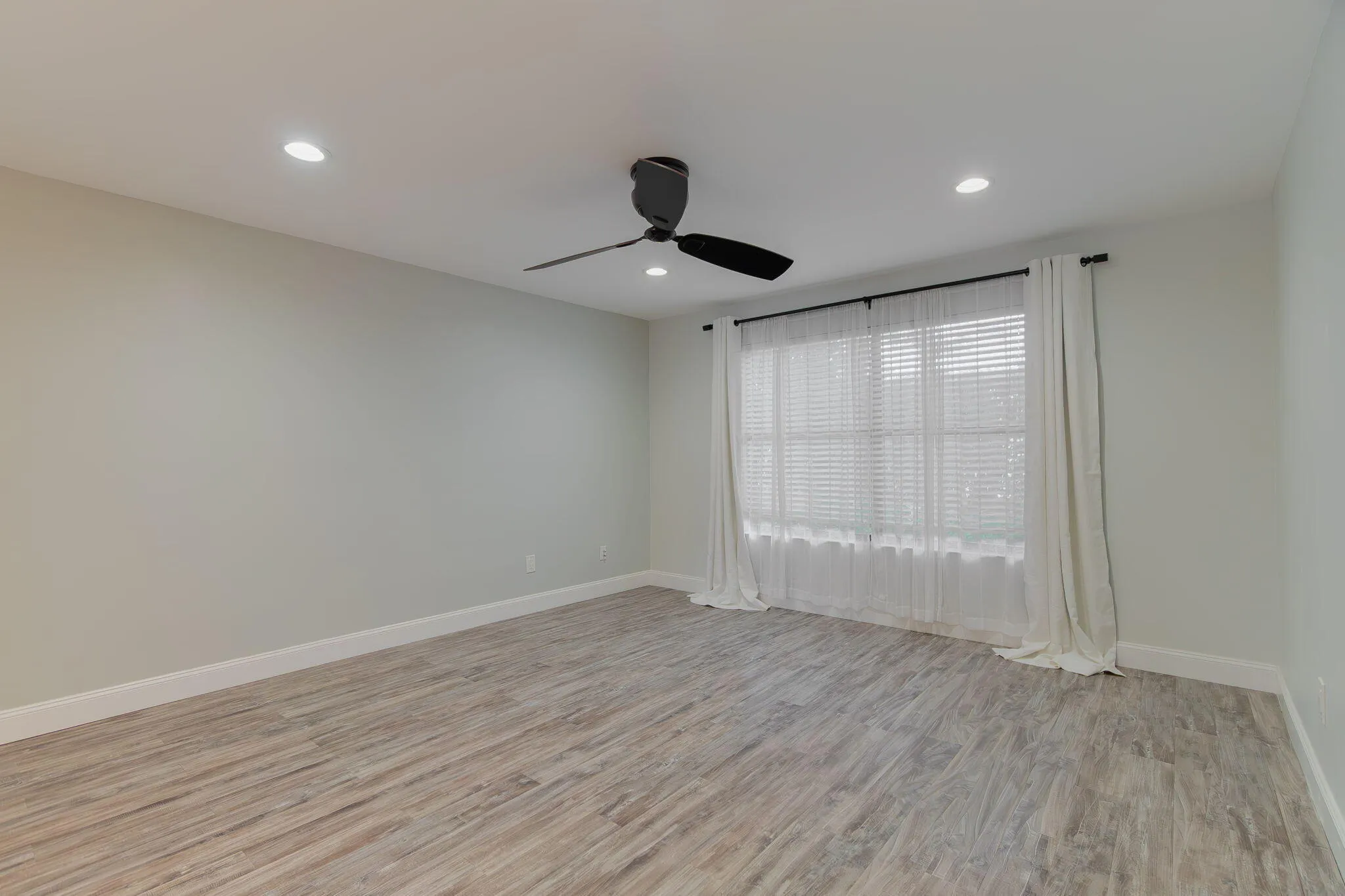 13-web-or-mls-DSC04861