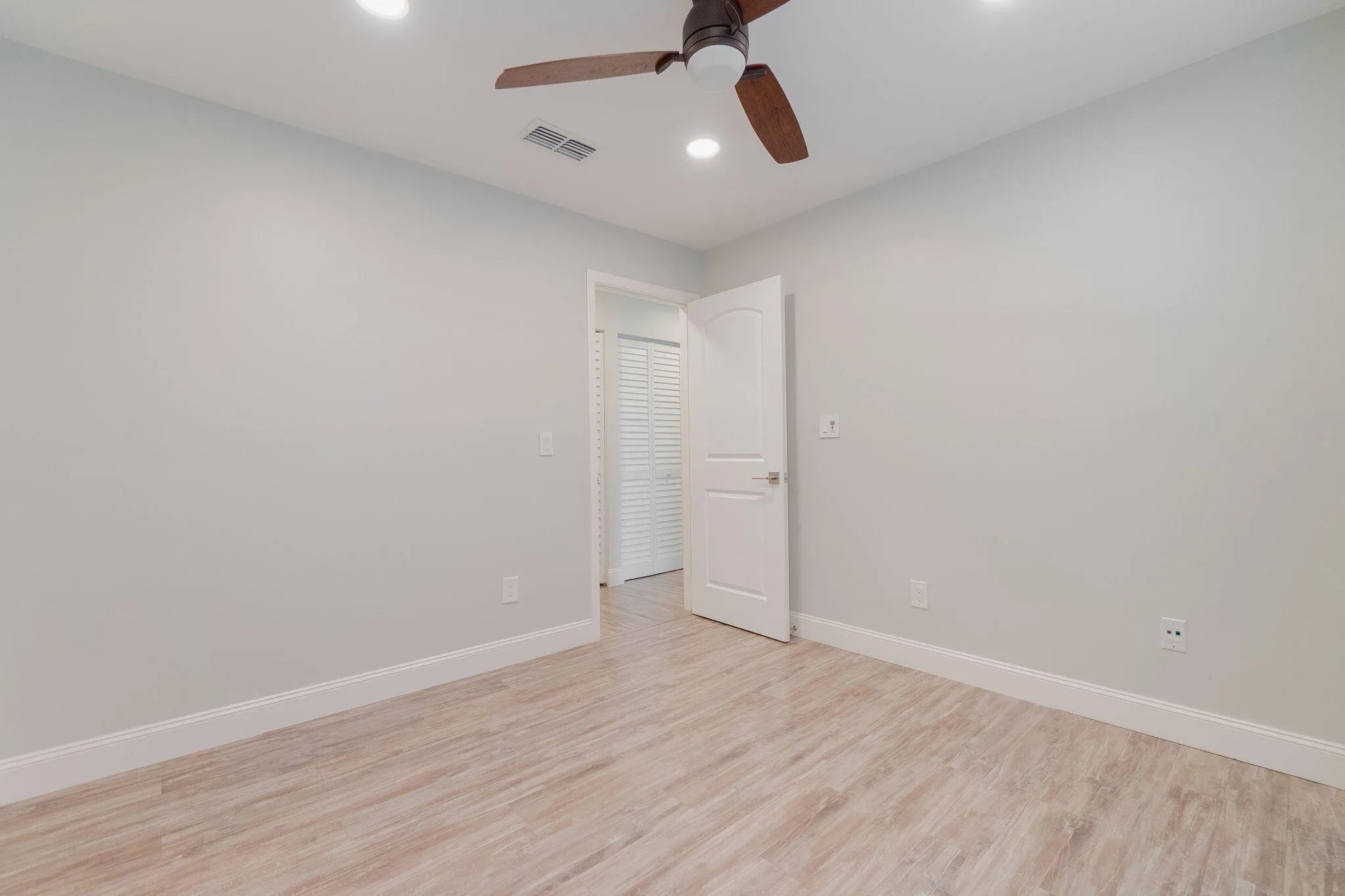 17-web-or-mls-DSC04827