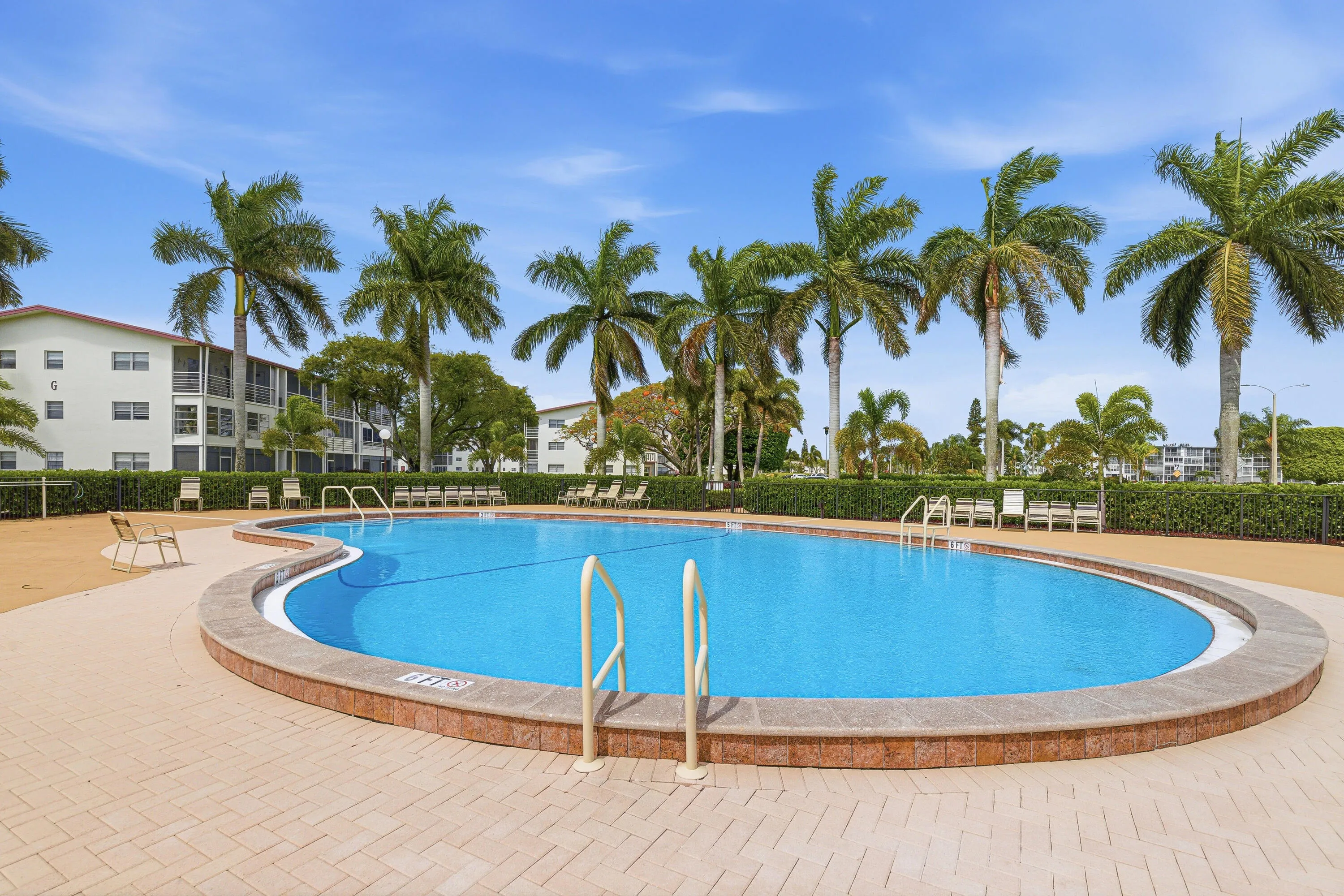 Pool-B