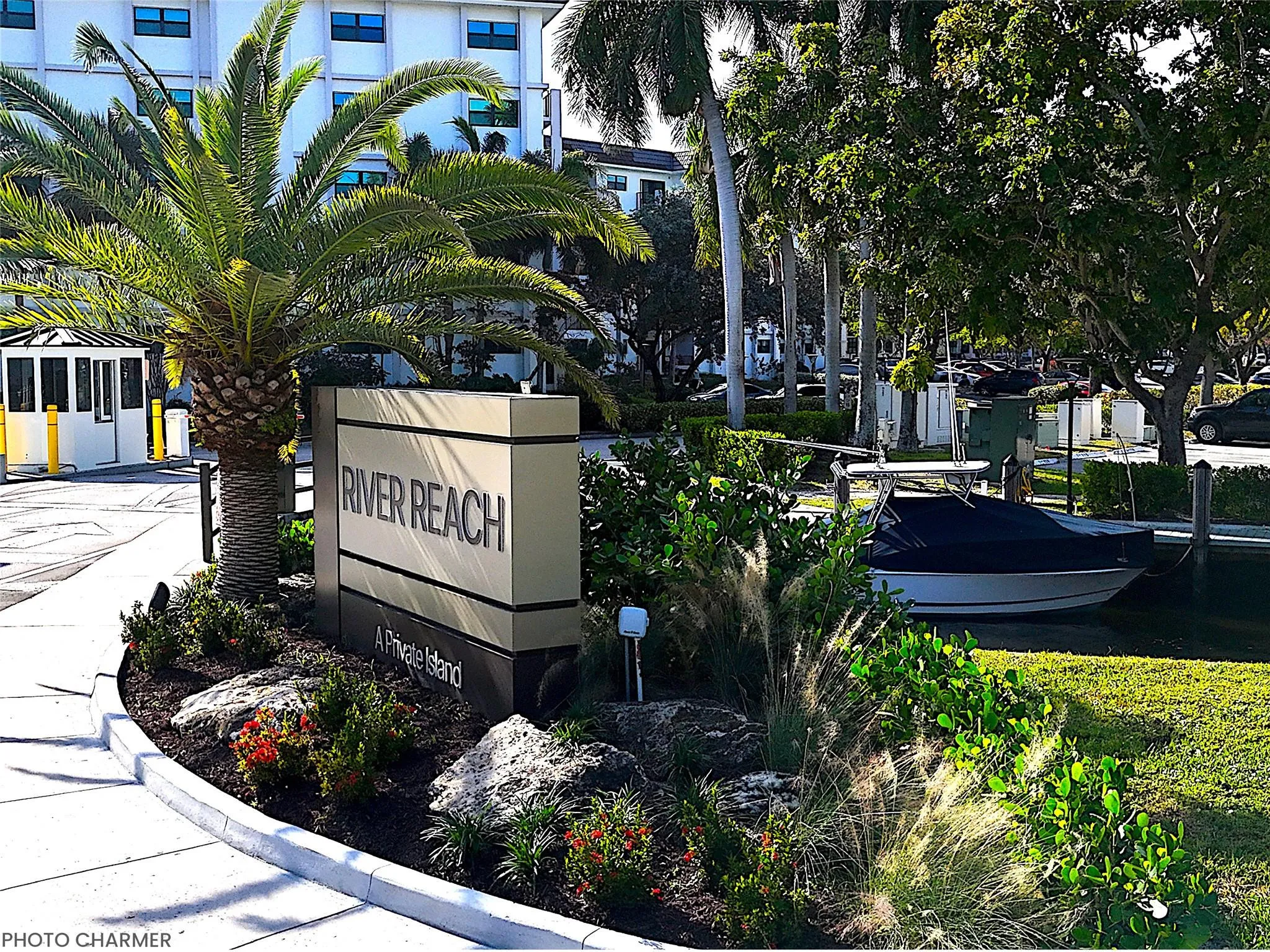 Fort Lauderdale is South Florida's most lush and tropical port-of-call boasting 3,000 hours a year of sunshine, seven miles of refreshing beaches, and 160 miles of interesting, navigable waterways.