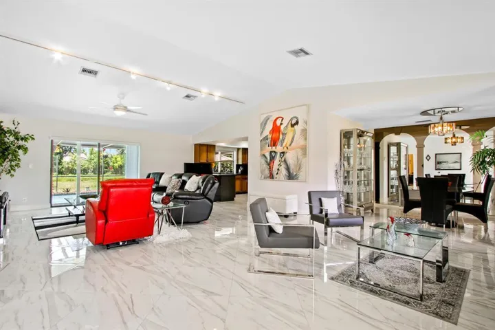 1501 nw 7 street.jpg 11