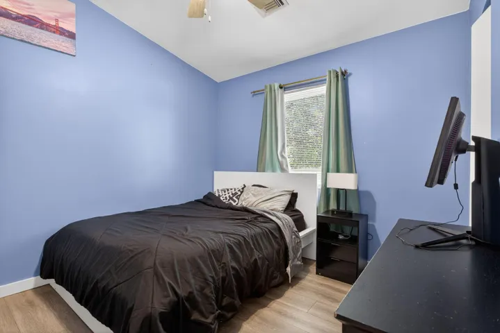 14-web-or-mls-700-2419
