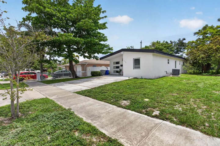 3-web-or-mls-700-2370