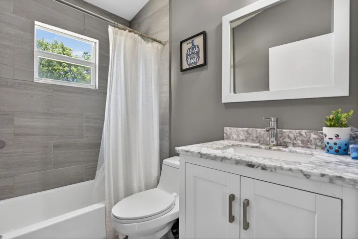 12-web-or-mls-700-2409