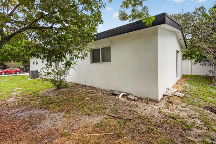4-web-or-mls-700-2335