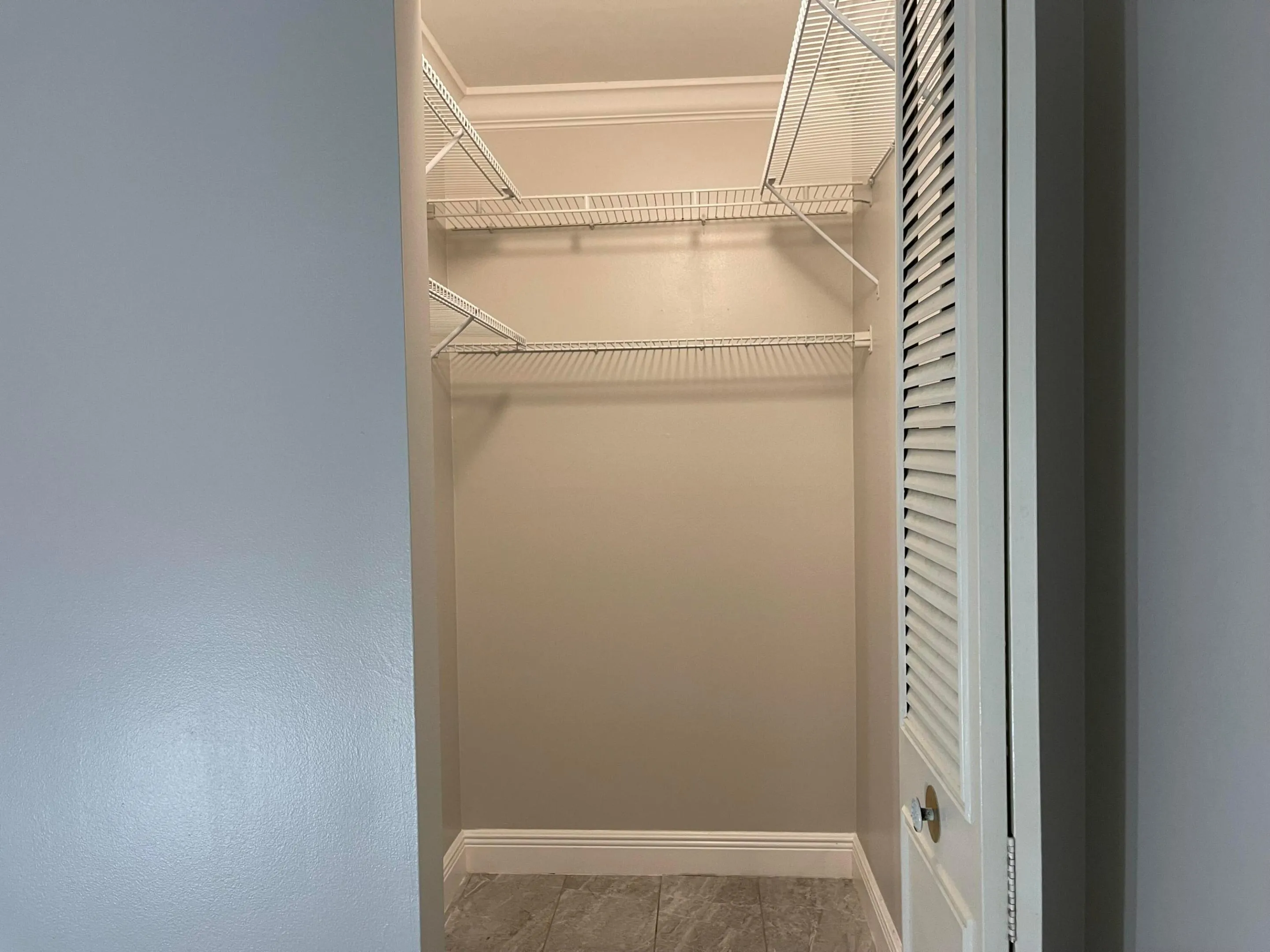GUEST CLOSET