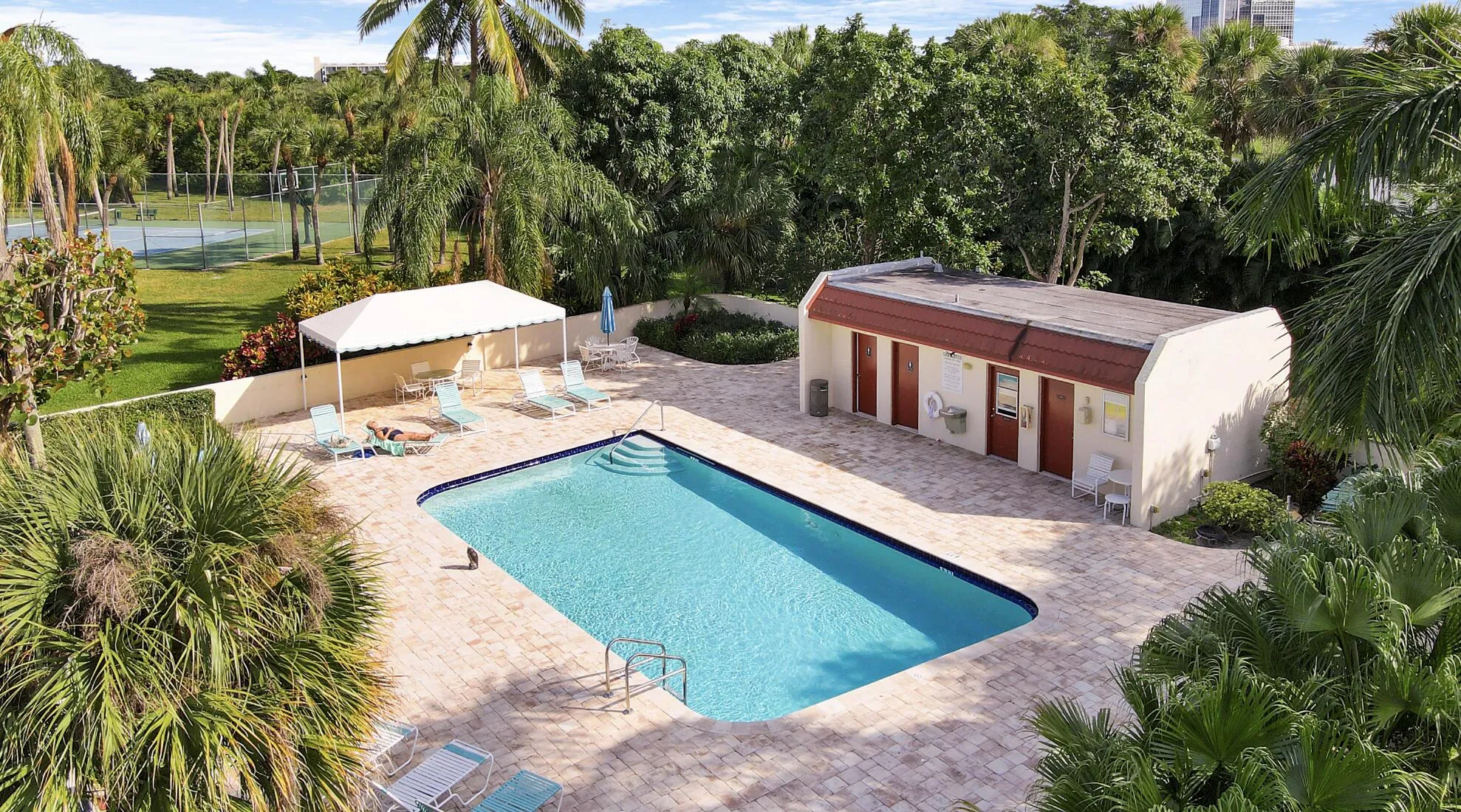Pool