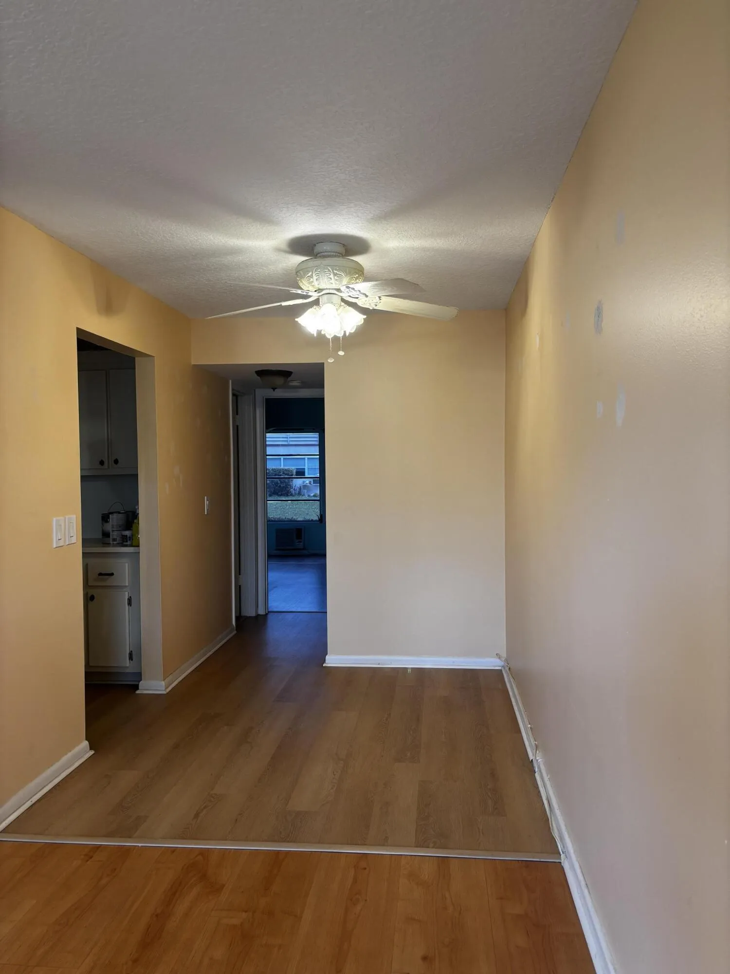 DINING AREA.